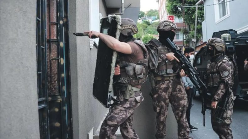 DEAŞ&rsquo;a Şafak Operasyonu