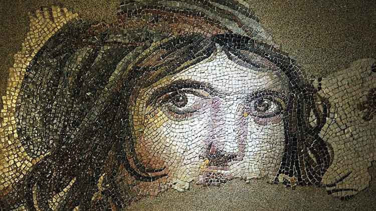 DEM'den Talepler: Çingene Değil Kürt Kızı