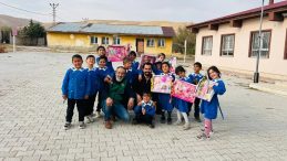 Depremzede &Ccedil;ocukların Atat&uuml;rk Sevgisi Yanıtsız Kalmadı