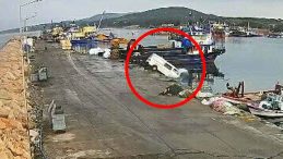 Didim'de Kamyonetin Denize Düşme Anları Kamuoyu İle Paylaşıldı