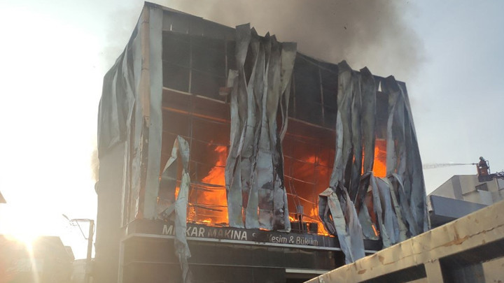 Dilovası'ndaki yangın faciasında yeni detaylar! Fabrika sahibi kaçarken yakalandı, oğlu da aranıyor