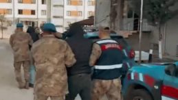 Diyarbakır'da Narkotik Operasyonu: 25 Ş&uuml;pheli Yakalandı