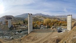 Diyarbakır'da Viyad&uuml;k İnşaatında Facia: 4 İş&ccedil;i Hayatını Kaybetti!