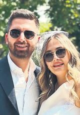 Düğündeki Takılarını Dolandırıcıya Kaptırdılar