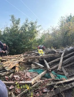 Düzce'de Bahçesindeki Ahşap Yapının Altında Kalan Yaşlı Adam Hayatını Kaybetti!