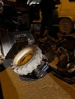 Elazığ'da Otomobil ve Patpat Motoru Çarpıştı: 3 Kişi Yaralandı!