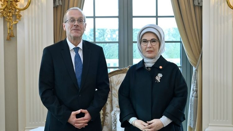 Emine Erdoğan, DSÖ Heyetiyle Görüştü