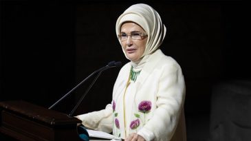 Emine Erdoğan: D&uuml;nya, Tarihin En Kalabalık Ergen Kuşağına Ev Sahipliği Yapıyor