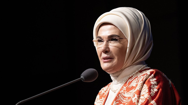 Emine Erdoğan'dan 20 Kasım Dünya Çocuk Hakları Günü Mesajı