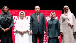 Emine Erdoğan'dan Yankılar Sergisinin A&ccedil;ılışı Hakkında Paylaşım