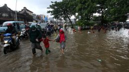 Endonezya&rsquo;da Bilan&ccedil;o Ağırlaşıyor: Sel ve Toprak Kaymalarında &Ouml;l&uuml; Sayısı 174'e Y&uuml;kseldi