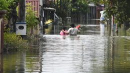 Endonezya&rsquo;da Sel Felaketi! En Az 10 Kişi Hayatını Kaybetti