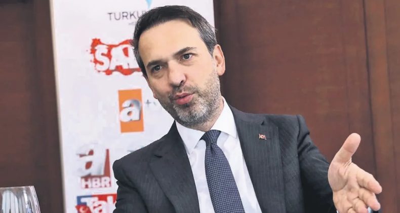 Enerji ve Tabii Kaynaklar Bakanı Alparslan Bayraktar: SABAH Gazetesi halkın &ouml;zg&uuml;rl&uuml;ğ&uuml;ne &ouml;nemli katkılarda bulundu
