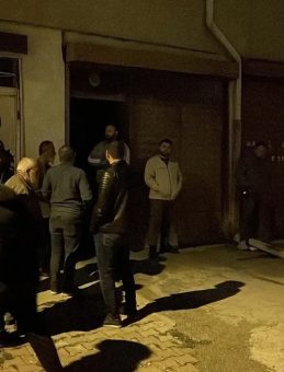 Eşini Ararken Şok Edici Bir Görüntüyle Karşılaştı!