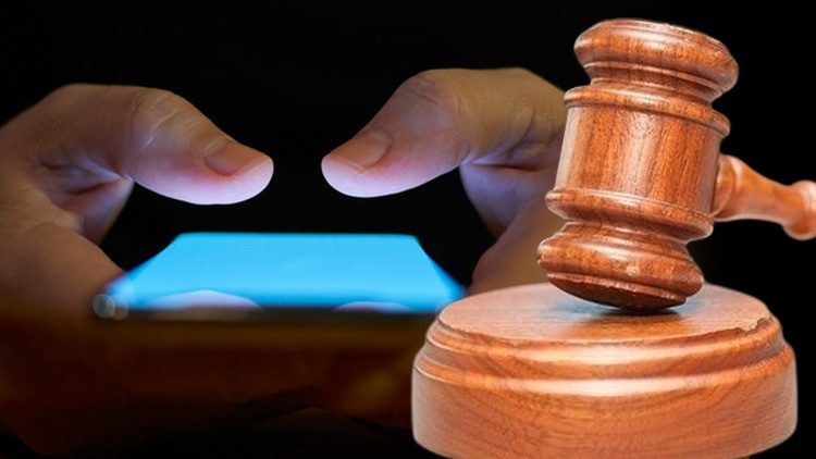 Eski Sevgilisinin Fotoğraflarını Direklere Asan Kişiye Hapis Cezası Onandı