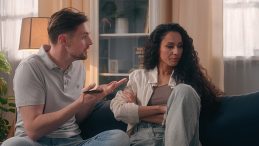 Evli bireylerin sosyal medya kullanımı ve boşanma nedeni: Mahkeme 'ağır kusur' dedi