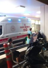 Eyy&uuml;biye'de Bı&ccedil;aklı Kavga: 1 Kişi Hayatını Kaybetti, 3 Kişi Yaralandı
