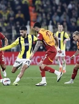 FB-GS DERBİ MAÇI! Fenerbahçe-Galatasaray maçı ne zaman, saat kaçta ve hangi kanalda canlı izlenecek?