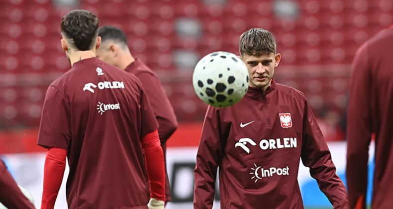 Fenerbah&ccedil;e'ye K&ouml;t&uuml; Haber: Sebastian Szymanski Sakatlandı