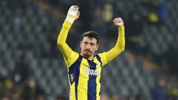 Fenerbahçe’de Mert Hakan Yandaş Kararı! Çekya’ya Gitmeye Hazırlanıyor