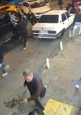 Fenomene Trafikte 'Yol Verme' Kurşunu