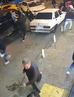 Fenomene Trafikte 'Yol Verme' Kurşunu