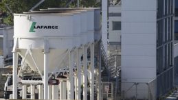 Fransız Lafarge Şirketi, "Terör Örgütü Finansmanı" Davasıyla Karşı Karşıya