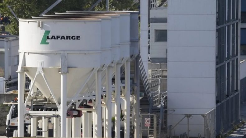 Fransız Lafarge Şirketi, "Terör Örgütü Finansmanı" Davasıyla Karşı Karşıya