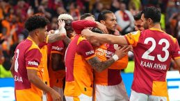 Galatasaray, Şampiyonlar Ligi'nde Ajax ile Karşılaşacak