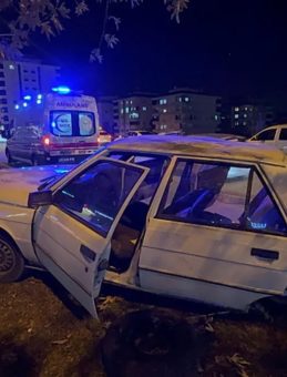 Gaziantep'te 3 Araç Çarpıştı: 5 Yaralı
