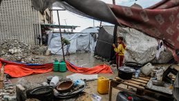 Gazze'deki 288 Bin Aile Krizle Yüz Yüze: On Binlerce Çadır Sularla Dolduruldu!