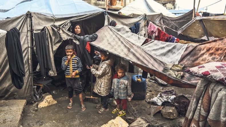 Gazzelilerin Çilesi Bitmiyor: Kan Ağlıyoruz