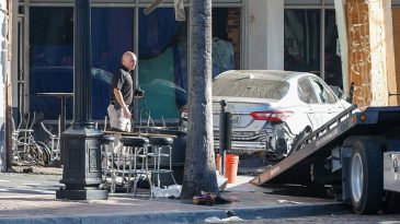 Gen&ccedil; S&uuml;r&uuml;c&uuml; Florida'da Korku Dolu Anlar Yaşattı: Polisten Ka&ccedil;arken Feci Kaza Ger&ccedil;ekleşti