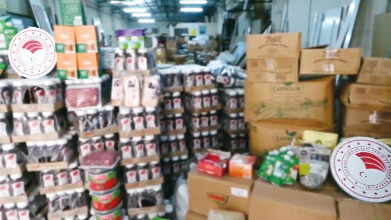 Gıda Sahtek&acirc;rlarına Ağır Darbe: 30 Ton &Uuml;r&uuml;ne El Konuldu