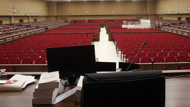 Görevden Uzaklaştırılan Şişli ve Beylikdüzü Belediye Başkanları Hakkında İstenen Cezalar Açıklandı