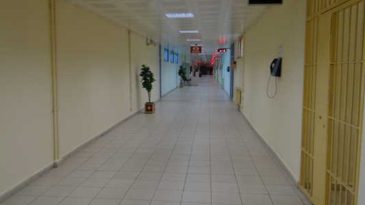 G&ouml;z&uuml; D&ouml;nm&uuml;ş Baba, Cezaevinde 4 Yaşındaki Kızını &Ouml;ld&uuml;resiye D&ouml;vd&uuml;