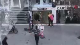 G&uuml;ng&ouml;ren'de Sokak Ortasında Dehşet: Tartıştığı Kişiye Silah Sıktı!