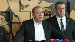 G&uuml;rsel Tekin, Aziz İhsan Aktaş Hakkında Su&ccedil; Duyurusunda Bulundu