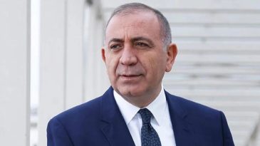 G&uuml;rsel Tekin G&ouml;revine Devam Ediyor