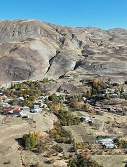 Hakkari'de Bu Köyü Duyanlar Şaşırıyor: Herkesin Soyadı Bilici!
