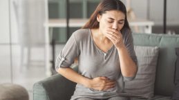 Hatalı M&uuml;dahale &Ouml;l&uuml;me S&uuml;r&uuml;kliyor! Kimyasal Zehirlenmelerde Dikkat Edilmesi Gereken Yanlışlar