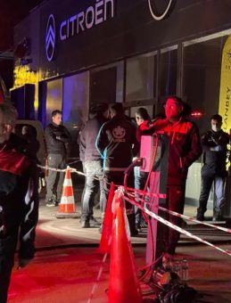 Hatay’da Yangın Felaketi: İki Kişi Hayatını Kaybetti, On Dört Kişi Yaralandı