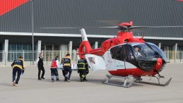 Helikopter Ambulans Tuncay İ&ccedil;in Havalandı: Motosiklet Kazasında Ağır Yaralandı!