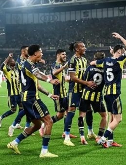 HEYECAN DORUKTA! Viktoria Plzen-Fenerbahçe UEFA Avrupa Ligi maçı hangi kanalda, saat kaçta? Muhtemel 11'ler!