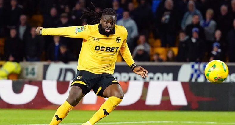 H&uuml;cumda devrim!