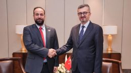 İletişim Başkanı Duran, Suriye Enformasyon Bakanı Mustafa ile Bir Araya Geldi