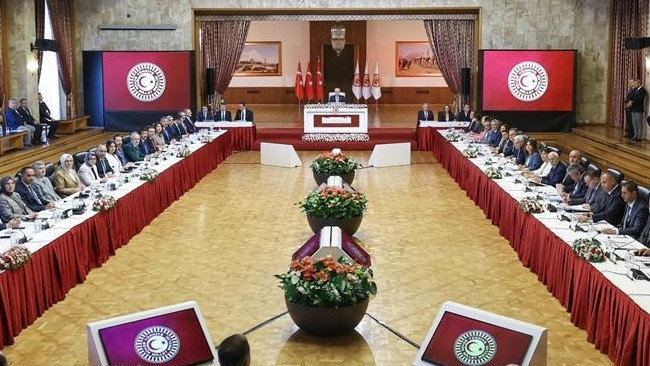 İmralı'ya Gidecek Komisyon Üyeleri Belirlendi