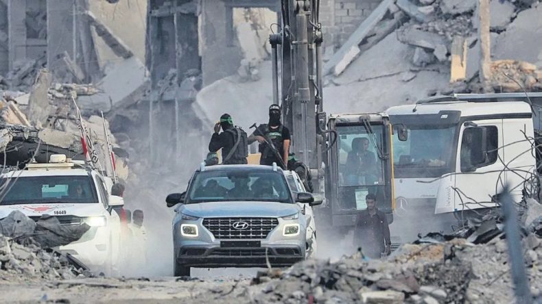 İsrail, Tüneldeki 150 Hamaslıyı Etkisiz Hale Getirmeye Çalışıyor