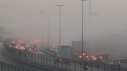 İstanbul Güne Yoğun Sisle Başladı: Trafikte Kargaşa!