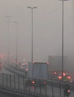 İstanbul Güne Yoğun Sisle Başladı: Trafikte Kargaşa!